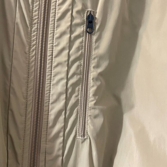 Eastern Mountain Sports Tan Rain Jacket Size Medium Hooded - Picture 12 of 12